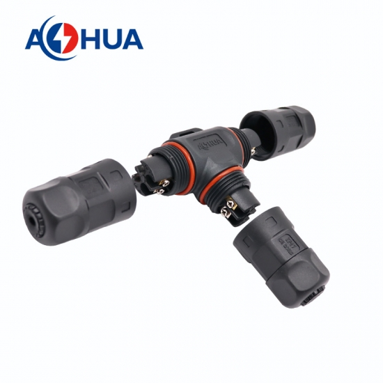 4芯三通防水接头